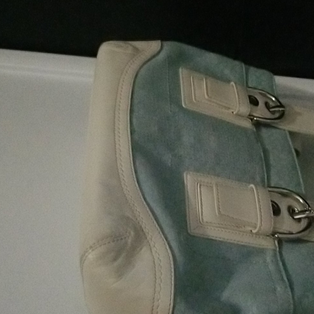 Set Medium Coach shoulder bag and wallet - Picture 7 of 7